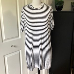 Brandy Melville Dress